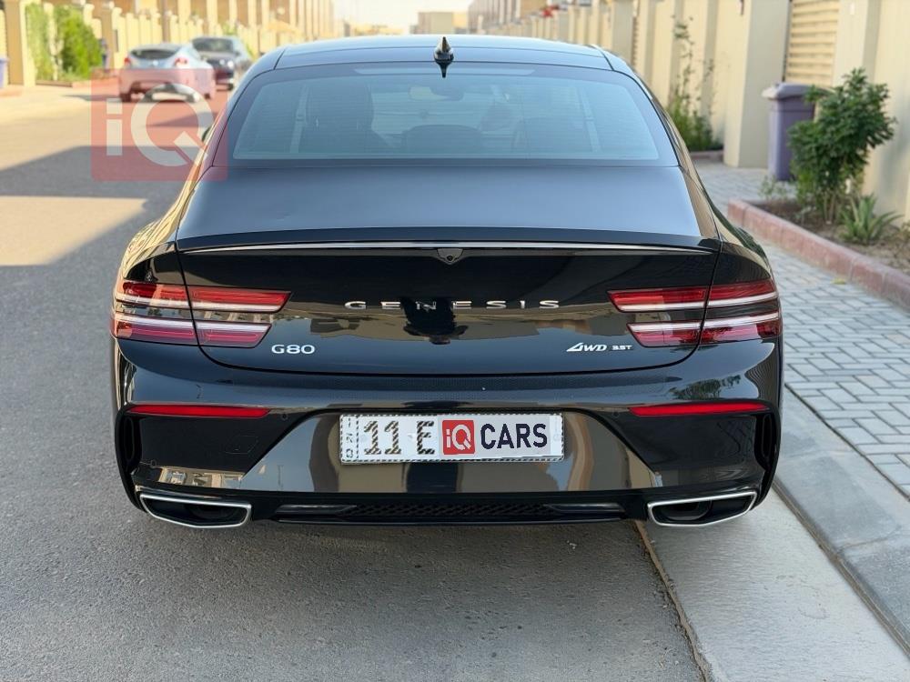 جنسس G80